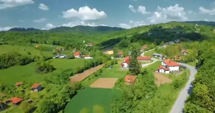 Selo Jasenica kod Srebrenika (Foto: Screenshot)